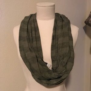 Green stripped scarf